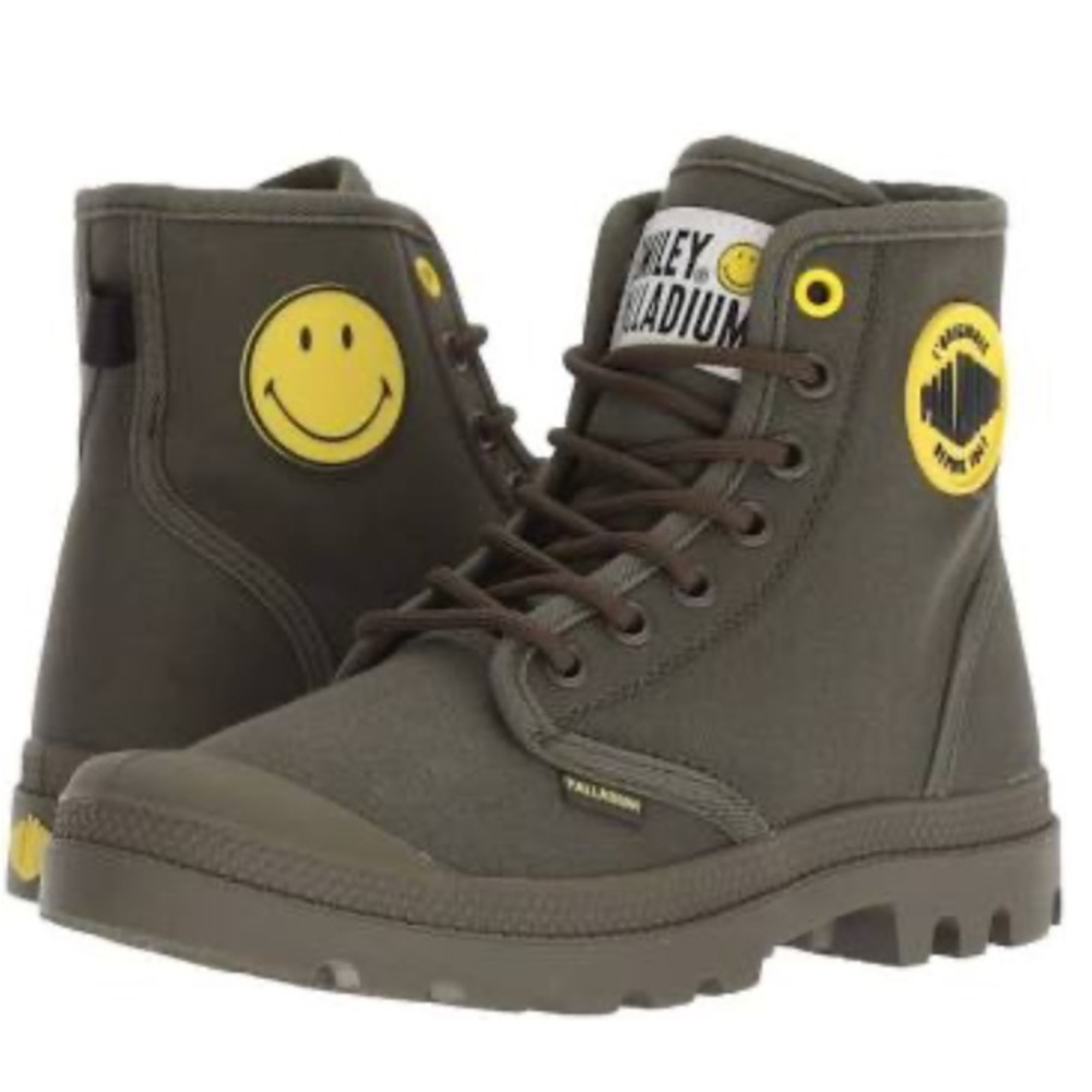 NIB- 🙂PALLADIUM PAMPA SMILEY FESTIVAL BAG BOOTS🙂